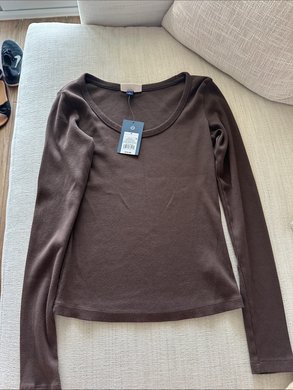 Universal Thread Brown Long-Sleeve Scoop Neck Top
